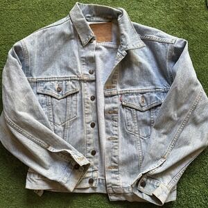 Levi's‎ Denim Jacket Women's Light Blue Size Small Very Good Condition
